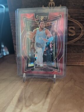 2024-25 Select Donovan Mitchell Cracked Ice Prizm Cavaliers